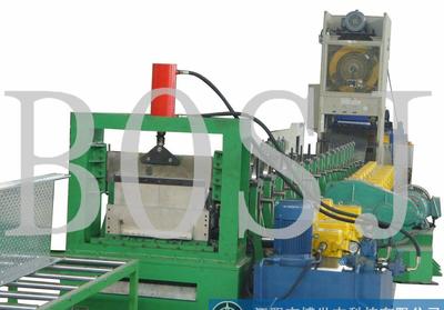 江陰博世杰冷彎成型機(jī)械 專業(yè)制造橋架設(shè)備的高性價比選擇